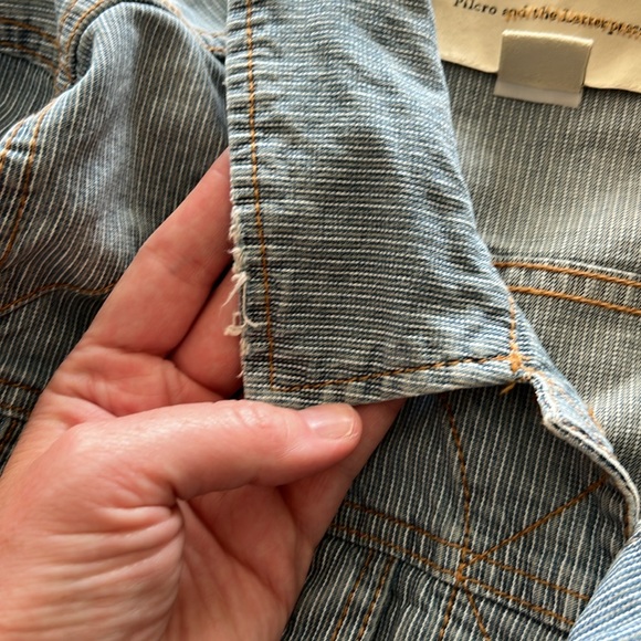 Anthropologie Pilcro Classic Denim Railroad
Stripe Jacket size large - Picture 6 of 10